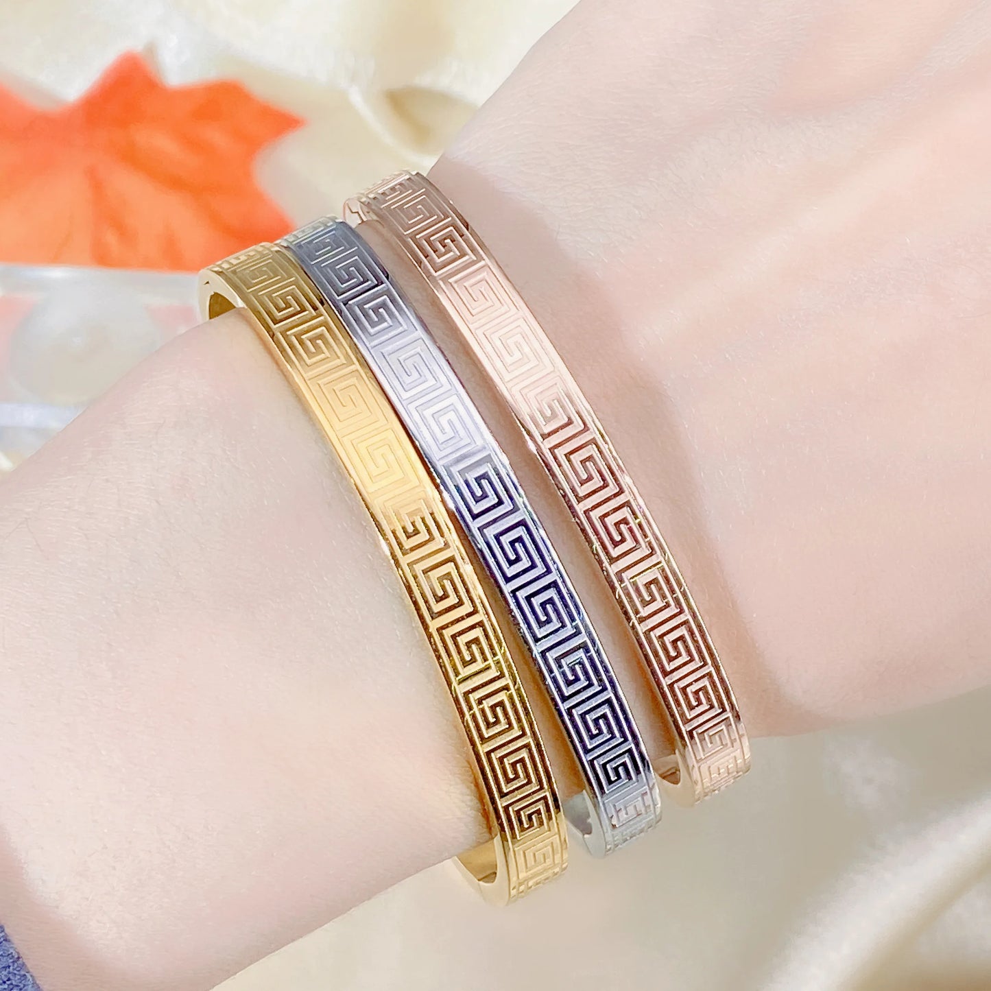 Bracelet avec symbole aztèque