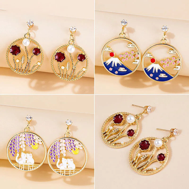 Boucles d'oreilles pendantes en émail Cat Mountain japonaises